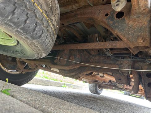 Used 2001 Toyota Land Cruiser AWD/4WD image 24
