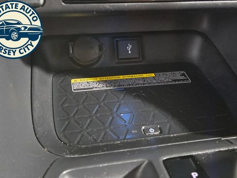 Used 2020 Toyota RAV4 XSE AWD/4WD image 17