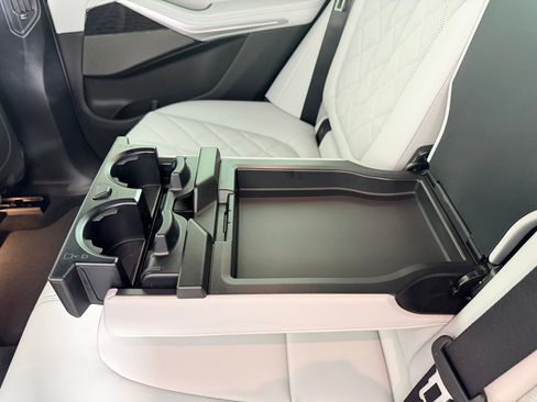 New 2026 BMW X5 xDrive50e w/ M Sport Package image 21