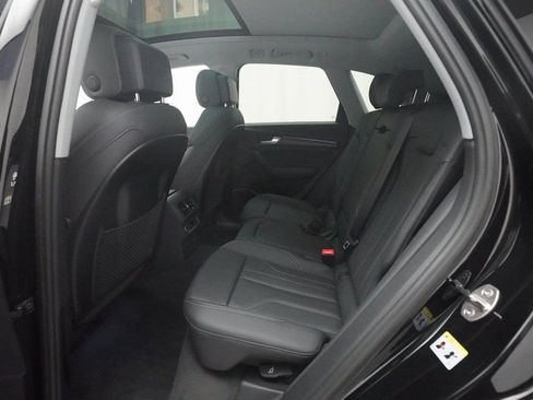 New 2025 Audi Q5 e Premium Plus AWD/4WD image 16