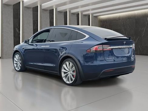 Used 2020 Tesla Model X Performance image 4