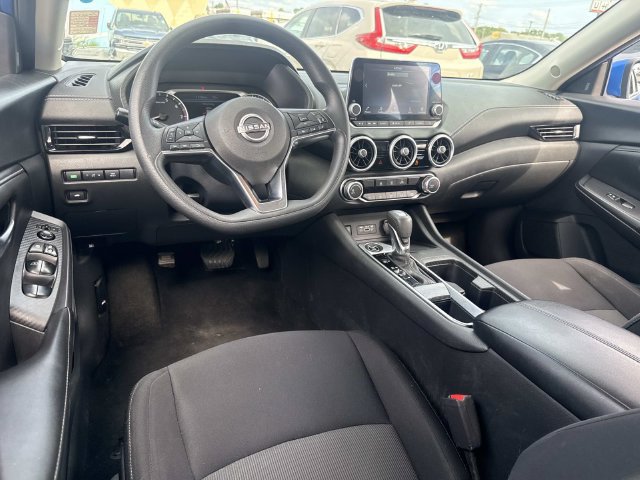 Used 2024 Nissan Sentra SV FWD image 14