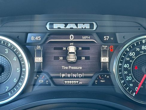 Used 2024 RAM 1500 Laramie AWD/4WD image 26