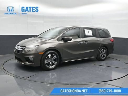 Used 2018 Honda Odyssey Touring image 6