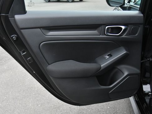 Used 2024 Honda Civic Sport image 33