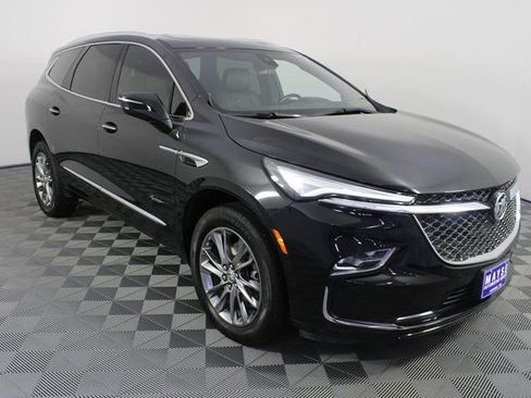 Used 2023 Buick Enclave Avenir w/ Avenir Technology Package image 30