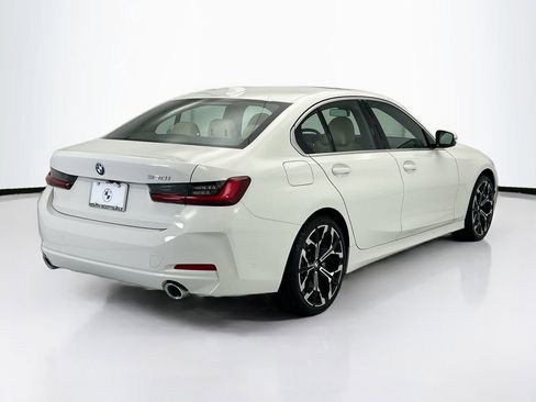 Certified 2025 BMW 330i Sedan w/ Premium Package RWD image 5