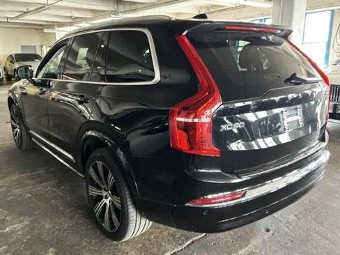 Used 2024 Volvo XC90 T8 Plus w/ Protection Package Premier AWD/4WD image 3