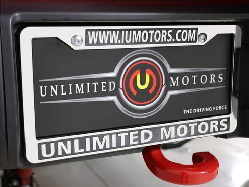 Used 2025 Jeep Wrangler Unlimited Rubicon AWD/4WD image 21