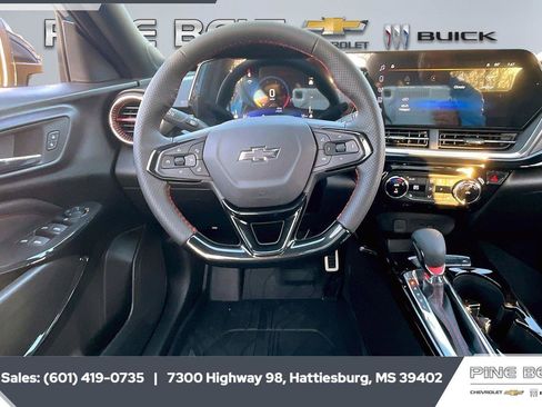 New 2026 Chevrolet Trax RS w/ Driver Confidence Package FWD image 5