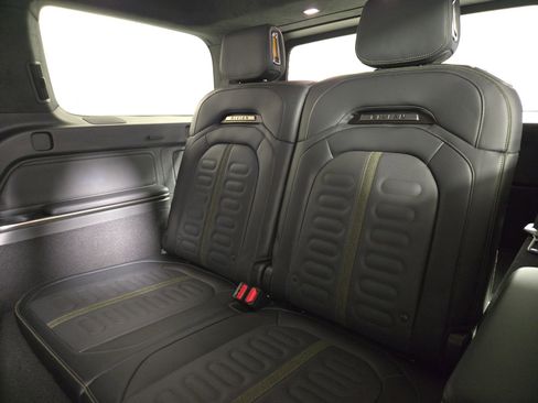 Used 2024 Rivian R1S Adventure image 22