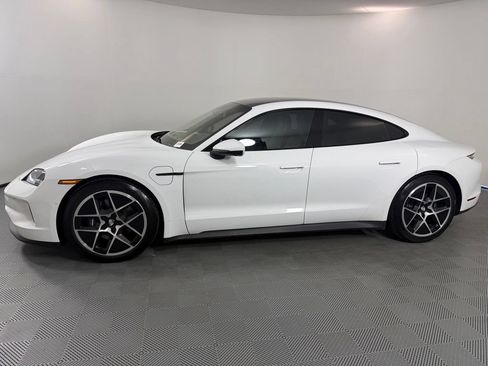 Certified 2025 Porsche Taycan AWD/4WD image 2
