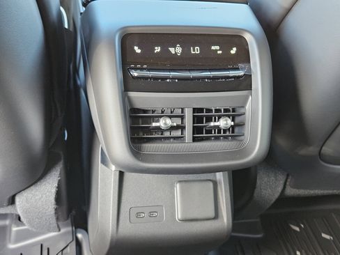 New 2026 Cadillac Lyriq V w/ Exterior Carbon Fiber Package image 19