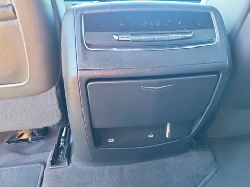 Used 2022 Cadillac Escalade Sport w/ Touring Package image 18