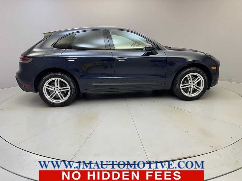 Used 2023 Porsche Macan AWD/4WD image 6
