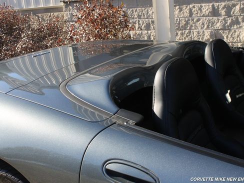 Used 2003 Chevrolet Corvette w/ Preferred Equipment Group1 image 25