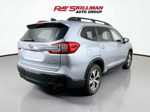 Used 2024 Subaru Ascent Premium w/ Convenience Package AWD/4WD image 7
