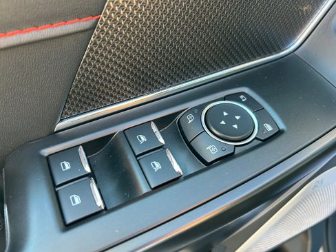 Used 2025 Ford F150 Raptor image 16