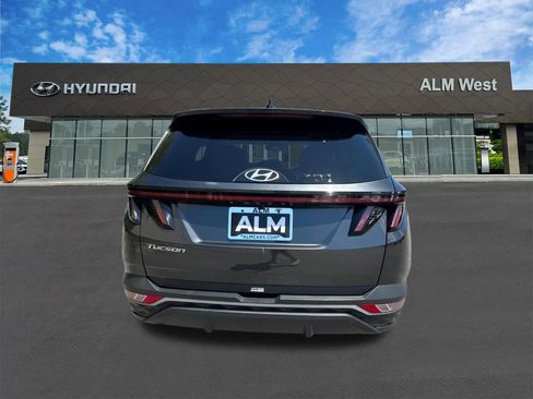 Used 2023 Hyundai Tucson SEL w/ Convenience Package FWD image 6