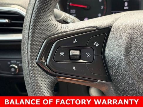 Used 2023 Chevrolet TrailBlazer LT FWD image 19