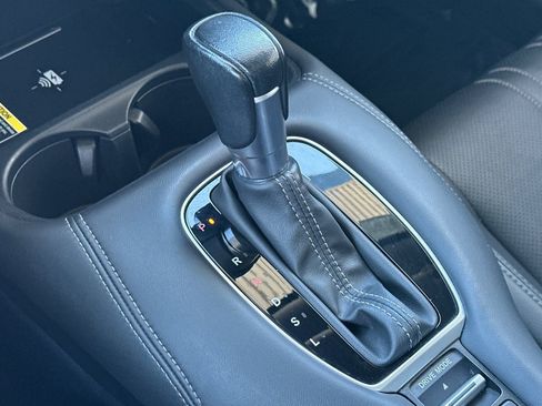 Used 2023 Honda HR-V EX-L image 18