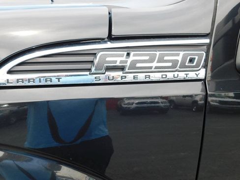 Used 2014 Ford F250 Lariat w/ Lariat Interior Package AWD/4WD image 7