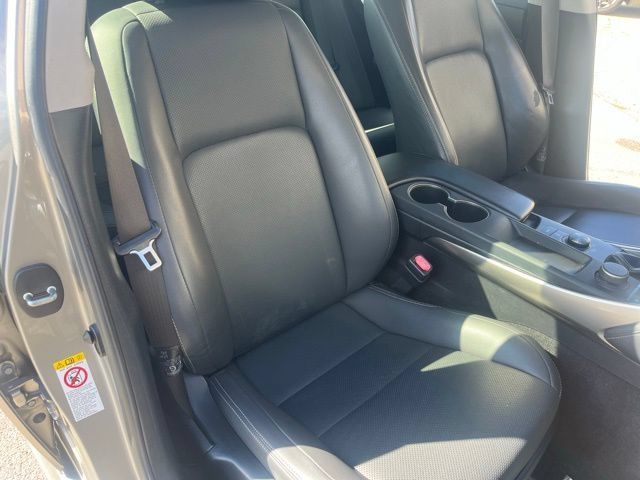 Used 2018 Lexus IS 300 w/ Accessory Package 2 RWD image 38