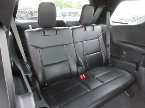 Used 2023 Ford Explorer ST-Line w/ Class IV Trailer Tow Package AWD/4WD image 25