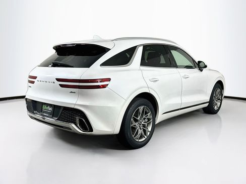 Used 2025 Genesis GV70 2.5T AWD/4WD image 9