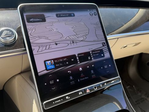 Certified 2023 Mercedes-Benz S 500 4MATIC image 6