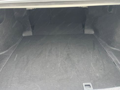 Used 2025 Toyota Camry LE image 31