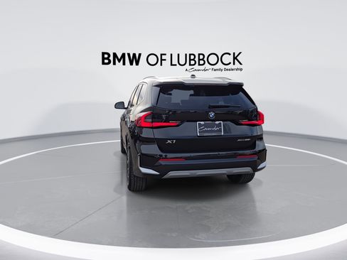 New 2026 BMW X1 xDrive28i AWD/4WD image 7