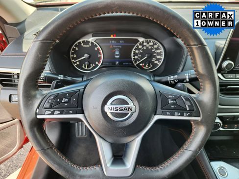 Certified 2022 Nissan Altima 2.0 SR image 9