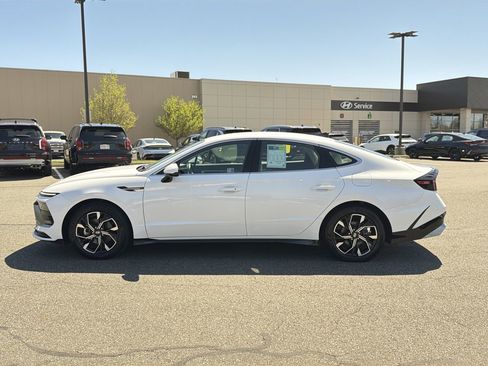 Certified 2025 Hyundai Sonata SEL FWD image 13