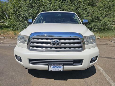 Used 2011 Toyota Sequoia Platinum AWD/4WD image 8
