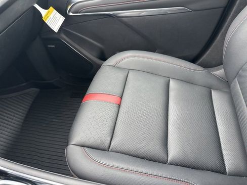 Certified 2024 Chevrolet Traverse RS w/ LPO, Floor Liner Package image 19