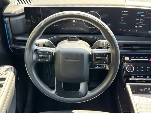 Used 2025 Hyundai Santa Fe Calligraphy AWD/4WD image 24