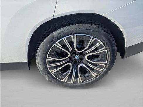 Used 2026 BMW X3 xDrive30i w/ Premium Package AWD/4WD image 9