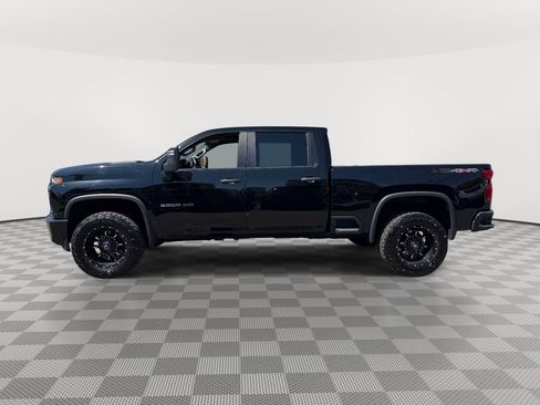 Used 2023 Chevrolet Silverado 2500 Custom w/ LPO, Dark Essentials Package AWD/4WD image 5