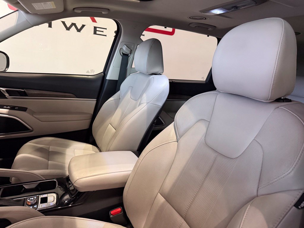 Used 2020 Kia Telluride EX AWD/4WD image 31