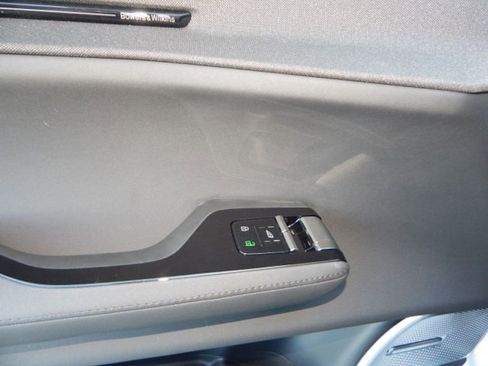 New 2025 Polestar Polestar 3 image 13