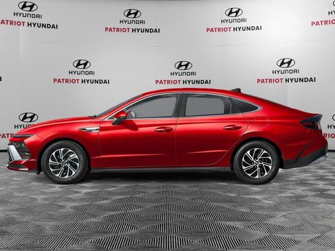 New 2026 Hyundai Sonata Blue FWD image 3