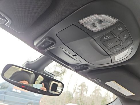 New 2026 Chrysler Pacifica Limited AWD/4WD image 29