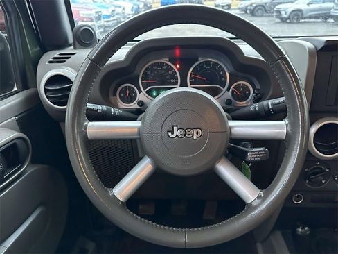 Used 2008 Jeep Wrangler Unlimited Sahara image 13