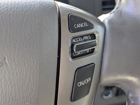 Used 2016 Nissan NV 3500 SL image 13