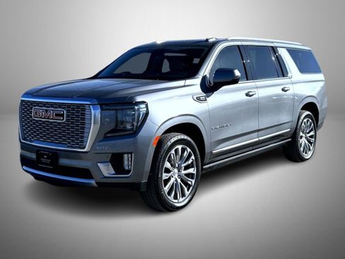 Certified 2022 GMC Yukon XL Denali w/ Denali Premium Package AWD/4WD image 1