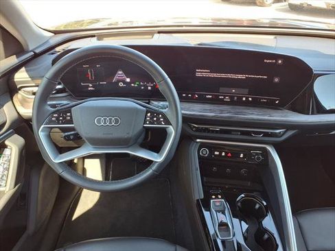 Certified 2025 Audi Q5 Premium w/ Premium Plus AWD/4WD image 13