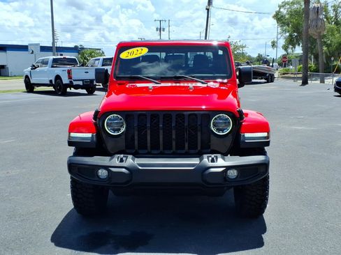 Used 2022 Jeep Gladiator Sport AWD/4WD image 8