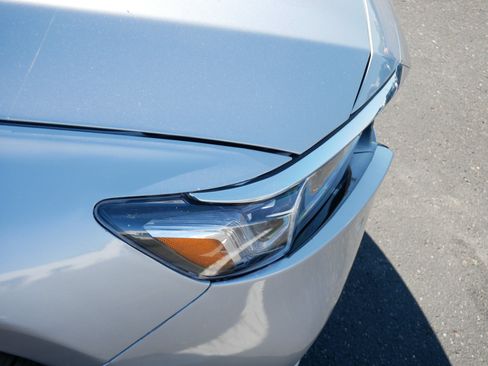 Used 2021 Honda Accord EX-L image 8