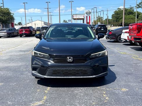 Used 2023 Honda Civic LX image 2